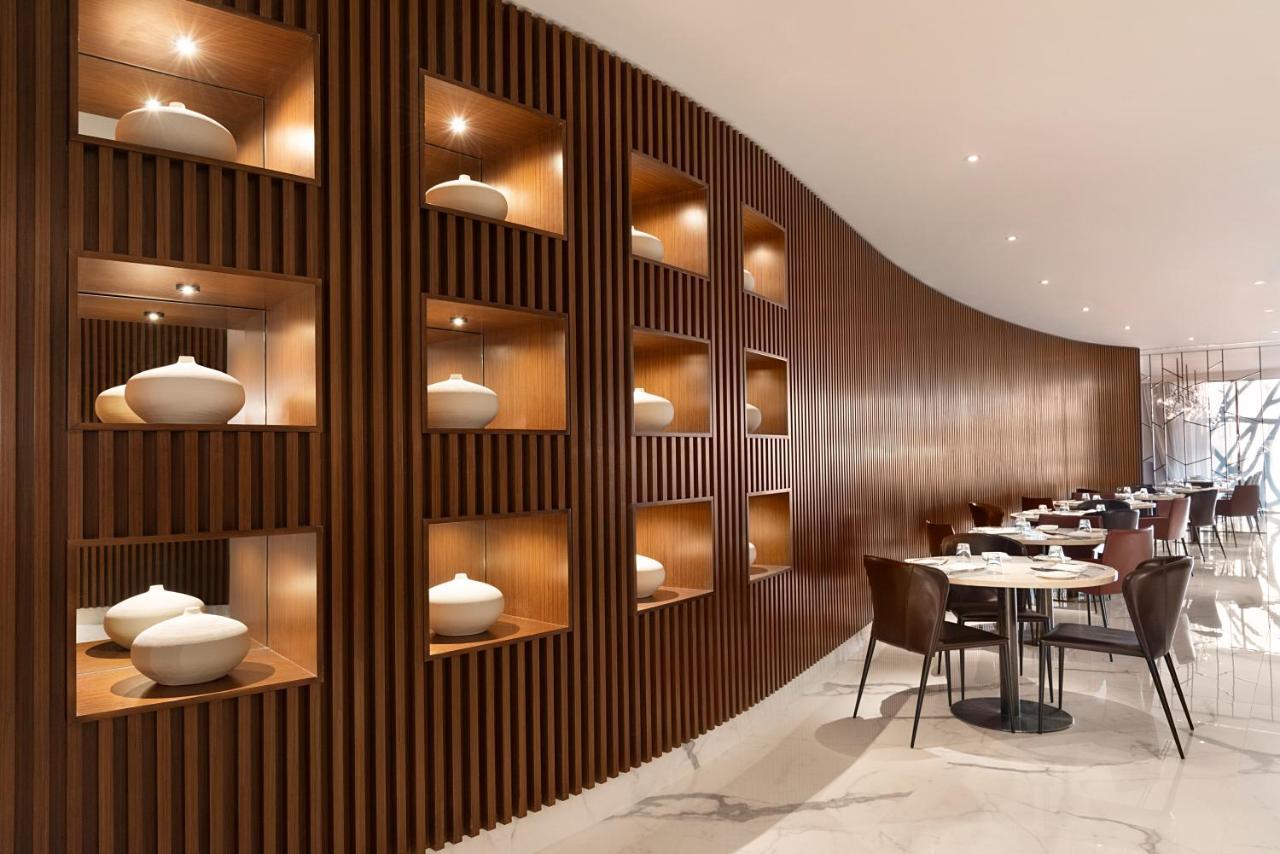 Asiana Grand Hotel Дубай Екстериор снимка Interior of the restaurant