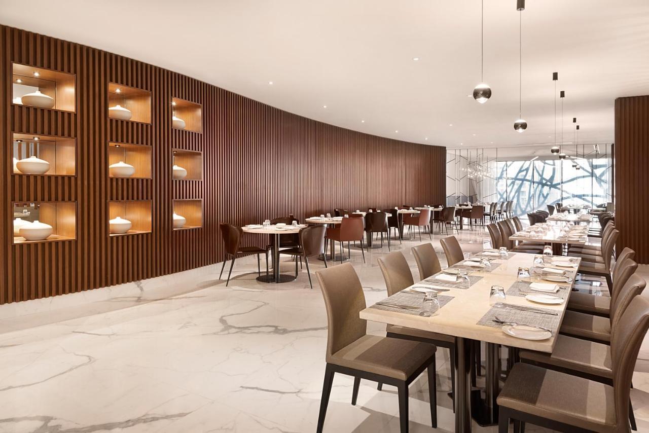 Asiana Grand Hotel Дубай Екстериор снимка The restaurant